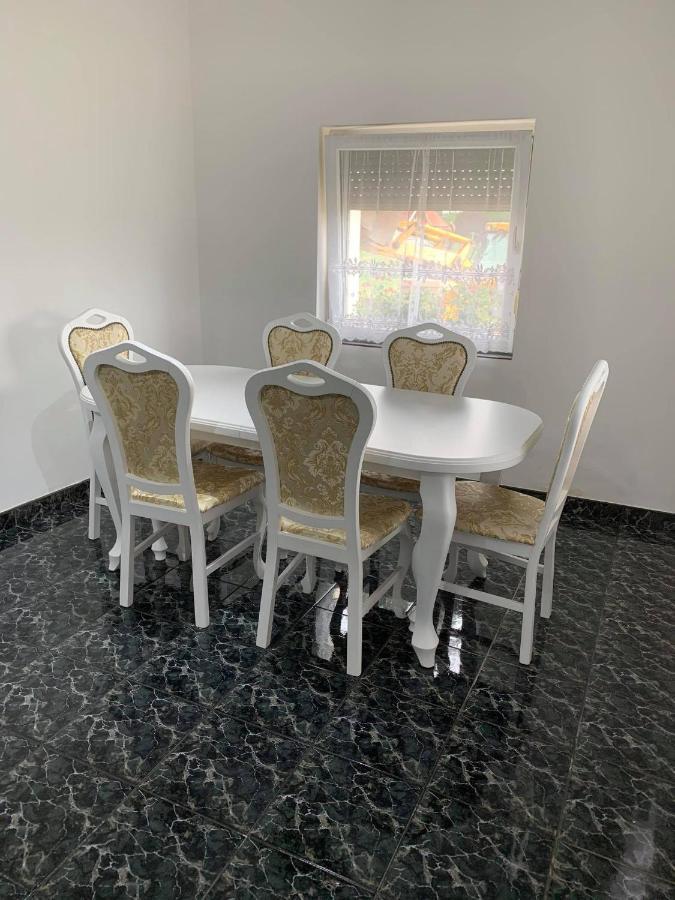 Ferienwohnung Magic Vendeghaz Abádszalók Exterior foto